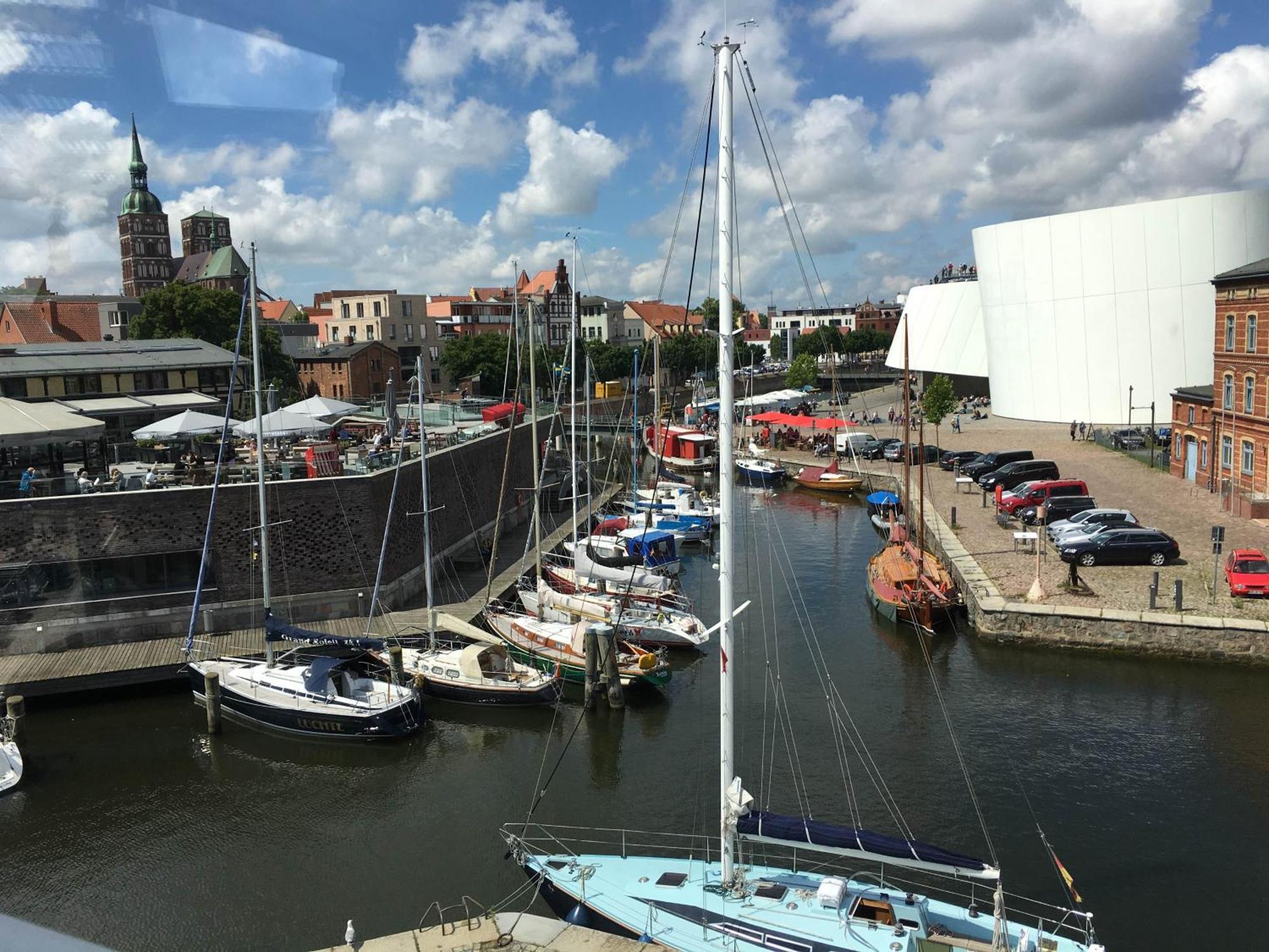 Hotel Kontorhaus Stralsund Extérieur photo